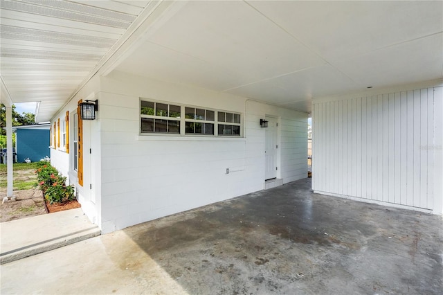 2802 21st St W, Bradenton, FL 34205 - view of patio with an attached carport