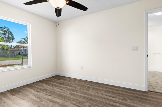 3551 65th Avenue Cir E, Sarasota, FL 34243 - photo 29