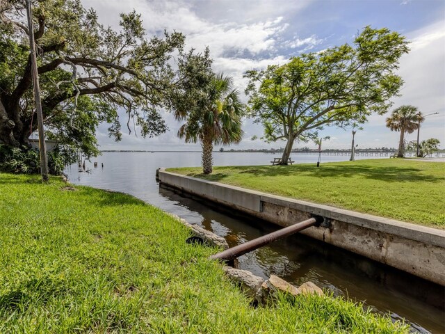 305 Chauncey Ave, Bradenton, FL 34208 - photo 8