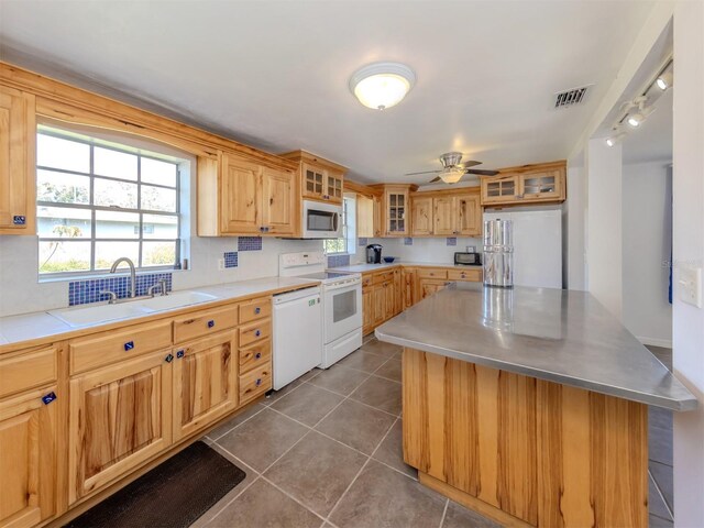 305 Chauncey Ave, Bradenton, FL 34208 - photo 13