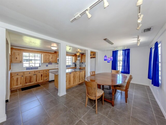 305 Chauncey Ave, Bradenton, FL 34208 - photo 16