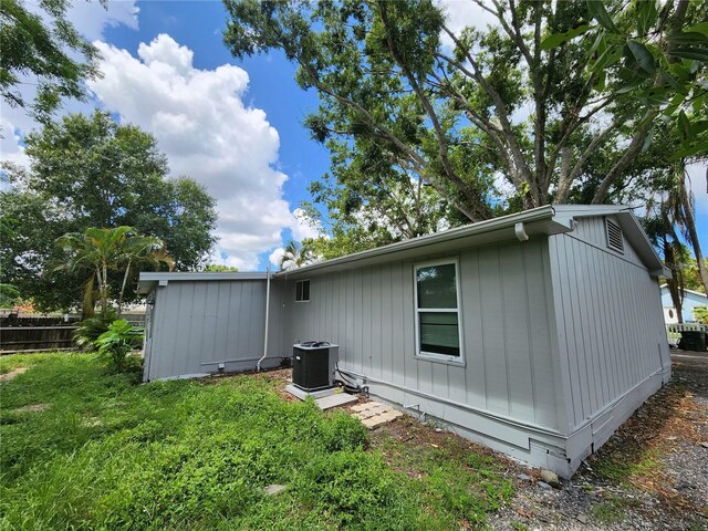 27 Tucker Ave, Sarasota, FL 34232 - photo 5