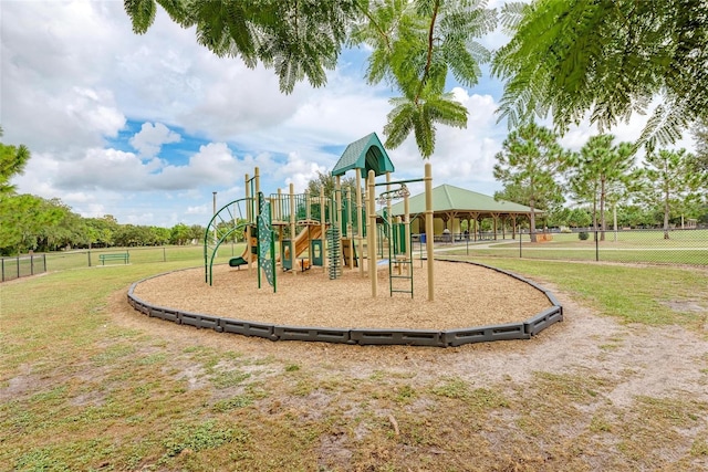 7824 48th Pl E, Bradenton, FL 34203 - view of communal playground