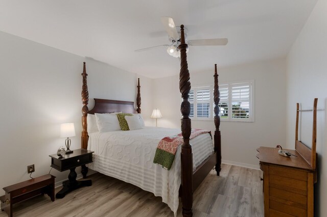 4414 Mount Vernon Dr Unit 1, Bradenton, FL 34210 - bedroom featuring light wood-style flooring and a ceiling fan