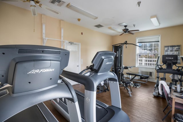 4414 Mount Vernon Dr Unit 1, Bradenton, FL 34210 - workout area with ceiling fan and wood finished floors