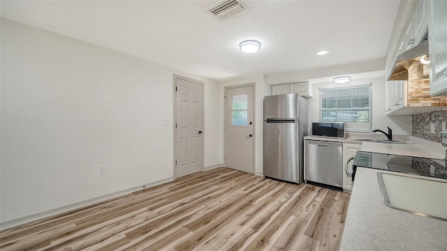 5438 Potter St, Sarasota, FL 34232 - photo 8