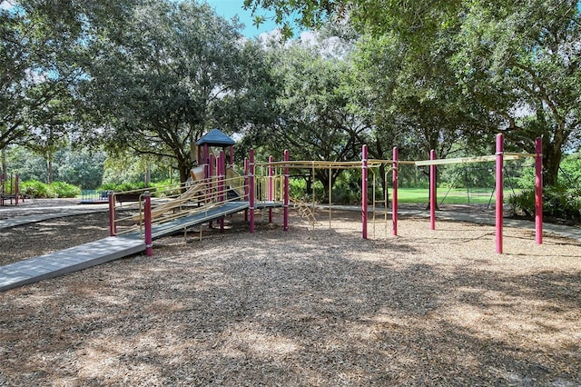 12113 Whistling Way, Lakewood Ranch, FL 34202 - view of community play area