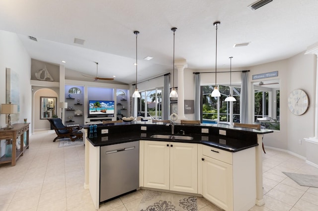 10022 Laurel Valley Avenue Cir, Bradenton, FL 34202 - photo 11