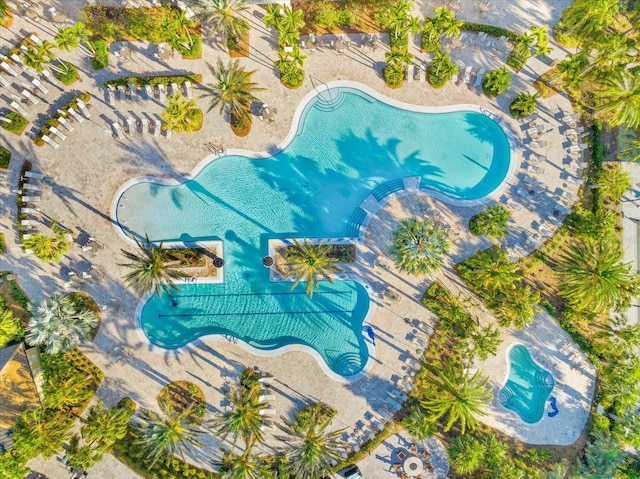 7661 Summerland Cv, Bradenton, FL 34202 - bird's eye view of a pool