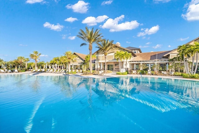 7661 Summerland Cv, Bradenton, FL 34202 - view of community pool