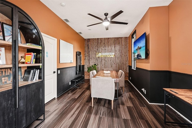 3906 Twin Rivers Trl, Parrish, FL 34219 - dining area featuring a ceiling fan and wood finished floors