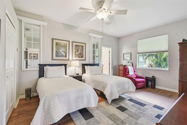 1415 Millbrook Cir, Bradenton, FL 34212 - bedroom featuring wood finished floors and a ceiling fan
