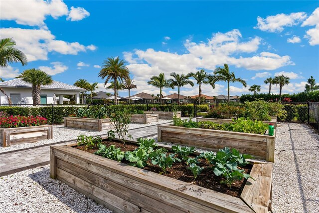 4735 Cassio Ct, Bradenton, FL 34211 - view of community featuring a garden