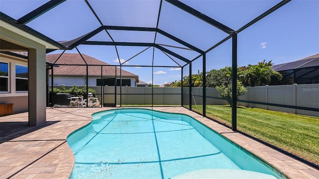 11223 Spring Gate Trl, Bradenton, FL 34211 - view of swimming pool featuring a fenced backyard, a patio area, and glass enclosure