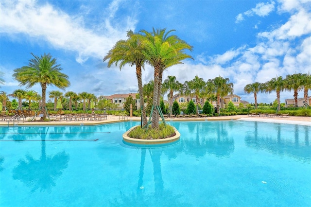 11223 Spring Gate Trl, Bradenton, FL 34211 - view of community pool
