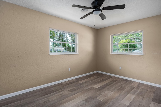616 59th St NW, Bradenton, FL 34209 - unfurnished room with wood finished floors and a ceiling fan