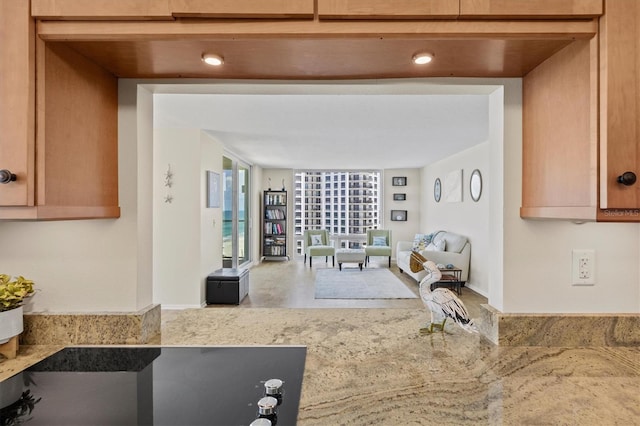 2425 Gulf Of Mexico Dr Unit 10F, Longboat Key, FL 34228 - view of living area