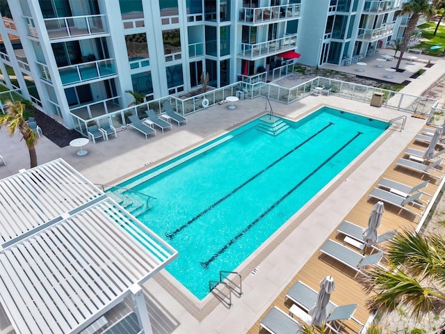 2425 Gulf Of Mexico Dr Unit 10F, Longboat Key, FL 34228 - community pool with a patio area