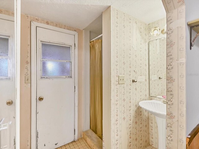 2818 Olympic St, Sarasota, FL 34231 - photo 34