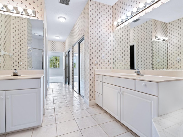 3954 Hamilton Club Cir Unit 14, Sarasota, FL 34242 - photo 26