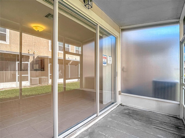 26548 Castleview Way, Wesley Chapel, FL 33544 - view of unfurnished sunroom