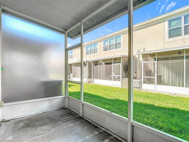 26548 Castleview Way, Wesley Chapel, FL 33544 - view of unfurnished sunroom