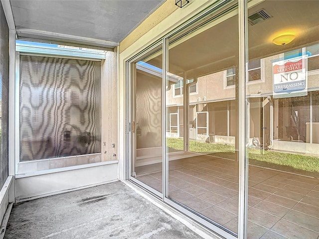 26548 Castleview Way, Wesley Chapel, FL 33544 - view of unfurnished sunroom