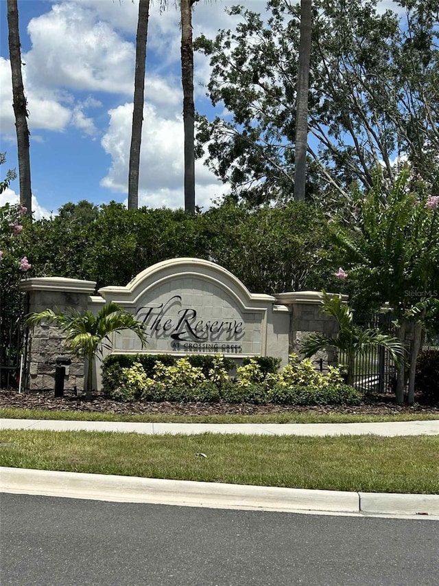 4407 67th St E, Bradenton, FL 34203 - view of community / neighborhood sign