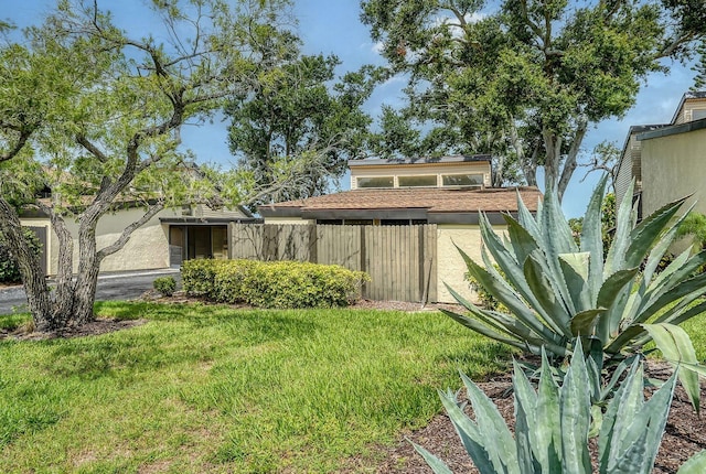 718 White Pine Tree Rd Unit 80, Venice, FL 34285 - view of yard