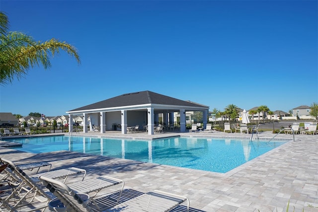 3813 Willow Branch Pl, Palmetto, FL 34221 - community pool with a patio area