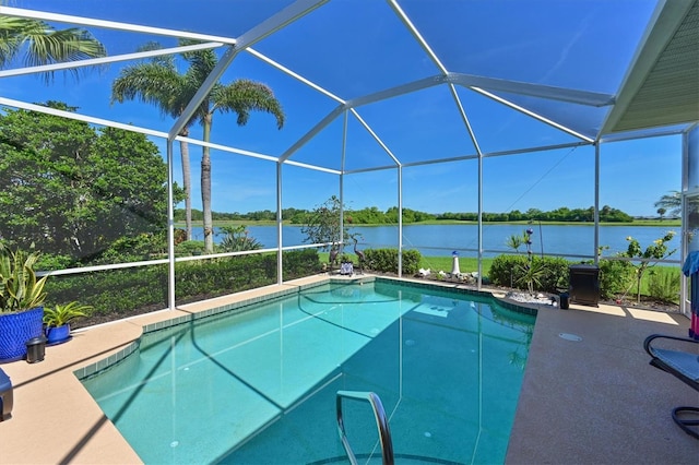 10571 Old Grove Cir, Bradenton, FL 34212 - outdoor pool with a water view, a patio, and a lanai