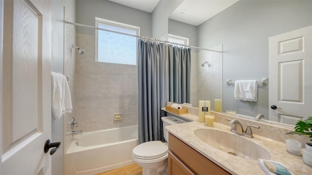 6206 Stillwater Ct, University Park, FL 34201 - full bathroom featuring shower / bath combo and vanity