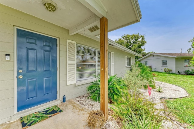 237 Saxon Cir, Venice, FL 34293 - property entrance