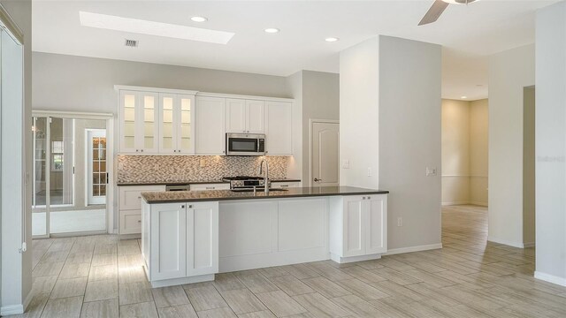 8239 Cypress Hollow Dr, Sarasota, FL 34238 - photo 14