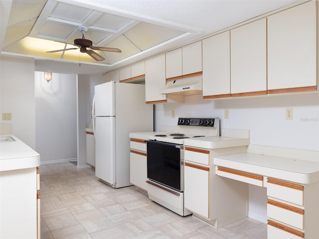 8260 Berkeley Manor Blvd, Spring Hill, FL 34606 - kitchen featuring white appliances, under cabinet range hood, light countertops, and ceiling fan