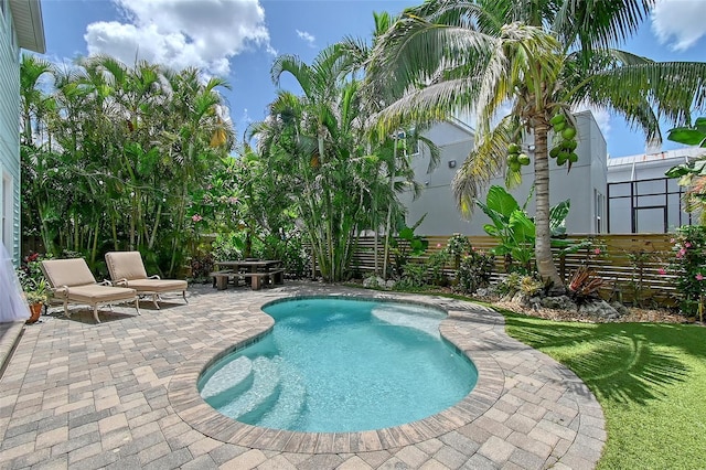1738 Siesta Dr, Sarasota, FL 34239 - photo 37