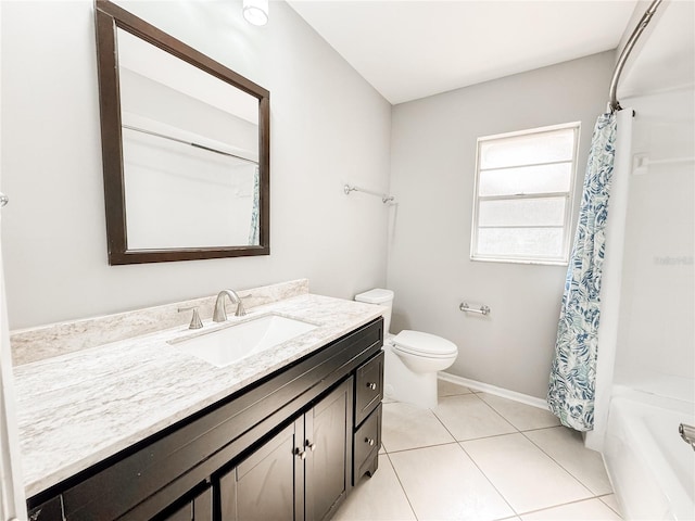 4913 32nd St E, Bradenton, FL 34203 - bathroom with vanity, tile patterned floors, and shower / tub combo with curtain