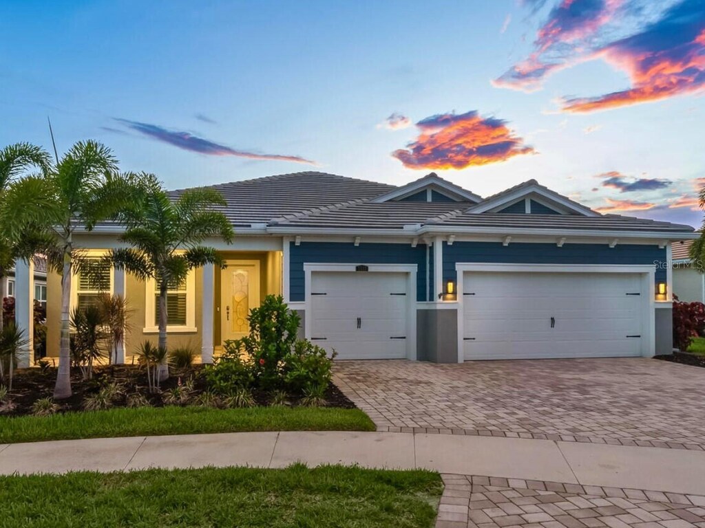 5533 Long Shore Loop, Sarasota, FL 34238 - photo 1