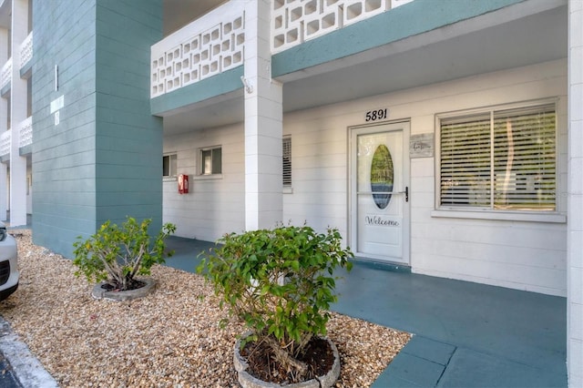 5891 Welcome Rd Unit I6, Bradenton, FL 34207 - property entrance