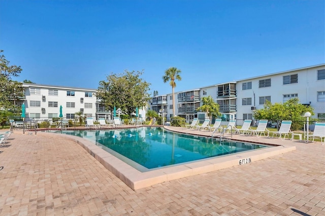 5891 Welcome Rd Unit I6, Bradenton, FL 34207 - community pool with a patio area