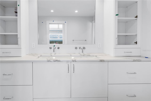 646 Calle Del Otono, Sarasota, FL 34242 - bathroom with double vanity and recessed lighting