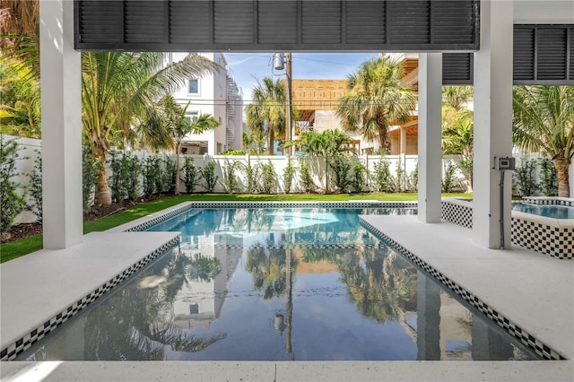 646 Calle Del Otono, Sarasota, FL 34242 - view of swimming pool with a fenced backyard