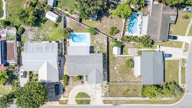 3805 Sandpointe Dr, Bradenton, FL 34205 - aerial view of property and surrounding area featuring a pool