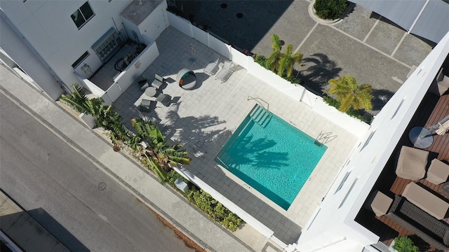 626 Rawls Ave Unit 626, Sarasota, FL 34236 - aerial view of a pool area