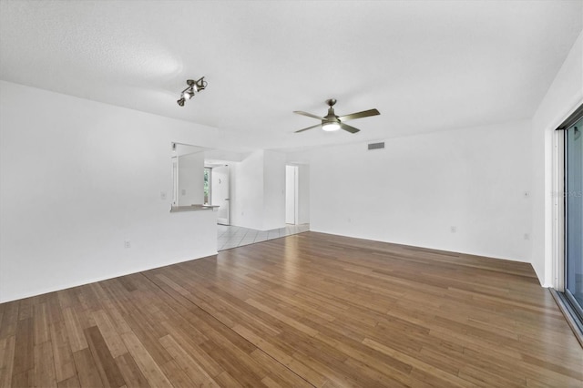 3640 Ironwood Cir Unit 302N, Bradenton, FL 34209 - photo 10