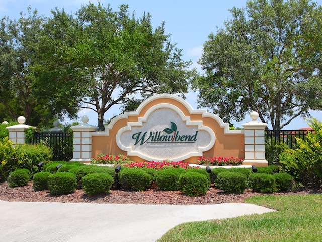 678 Crane Prairie Way, Osprey, FL 34229