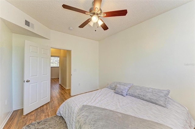 5001 Baraldi Cir Unit 22-202, Sarasota, FL 34235 - photo 32