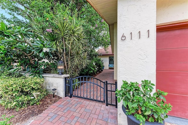 6111 Courtside Dr Unit 61, Bradenton, FL 34210 - view of gate