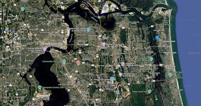 1253 Tulip St, Atlantic Beach, FL 32233