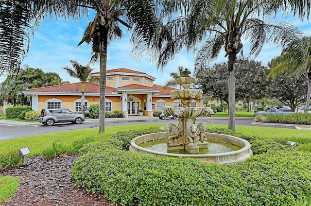 1030 Villagio Cir Unit 103, Sarasota, FL 34237 - view of yard with french doors